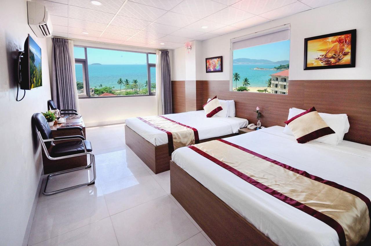 Arise Seaside Hotel Нячанг Екстер'єр фото