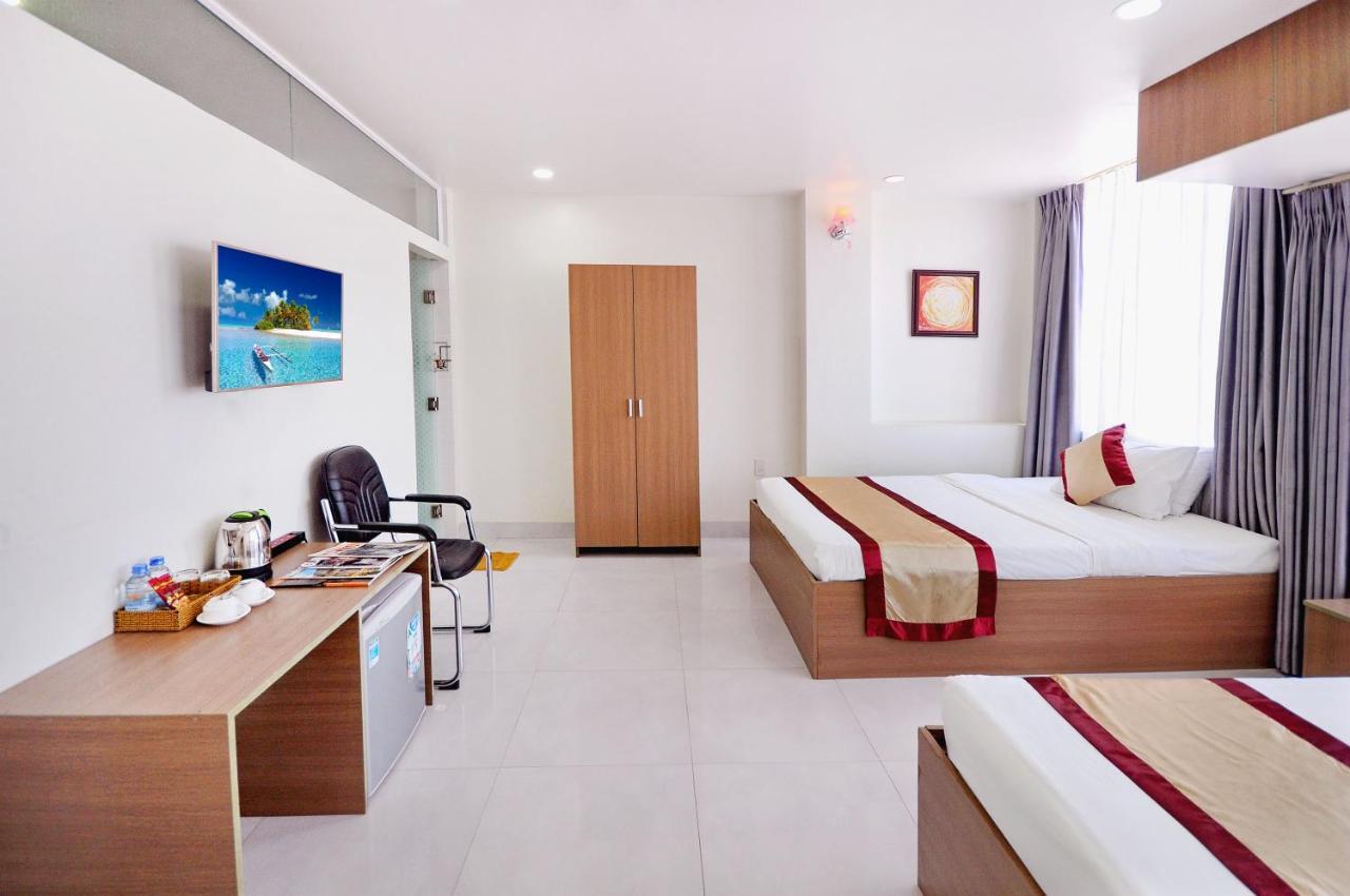 Arise Seaside Hotel Нячанг Екстер'єр фото